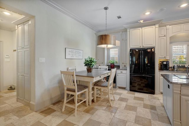 3001 Canyon Creek Drive, Sherman, TX 75092