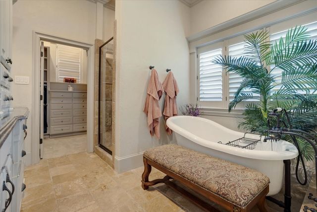 3001 Canyon Creek Drive, Sherman, TX 75092