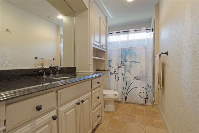 3001 Canyon Creek Drive, Sherman, TX 75092