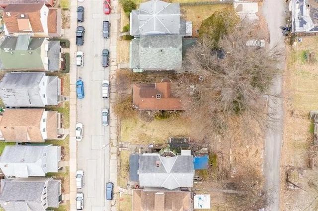 1920 Kenneth Ave, Arnold, PA 15068