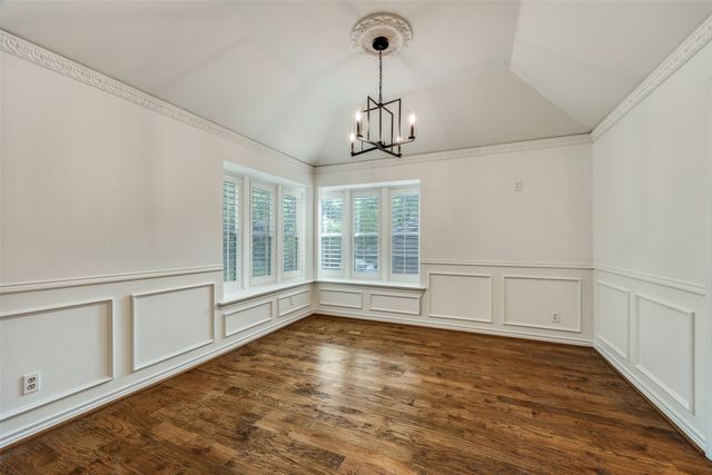 9223 Club Glen Drive, Dallas, TX 75243