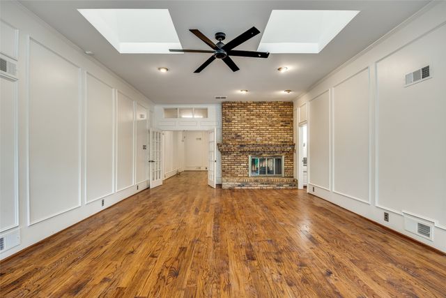 9223 Club Glen Drive, Dallas, TX 75243