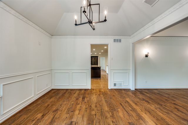 9223 Club Glen Drive, Dallas, TX 75243