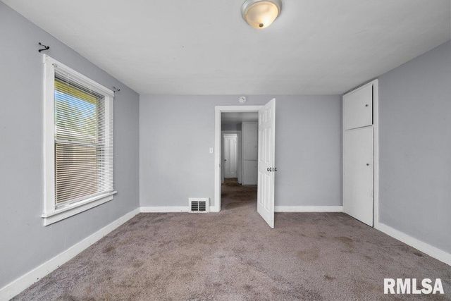 3405 9TH Street, Rock Island, IL 61201