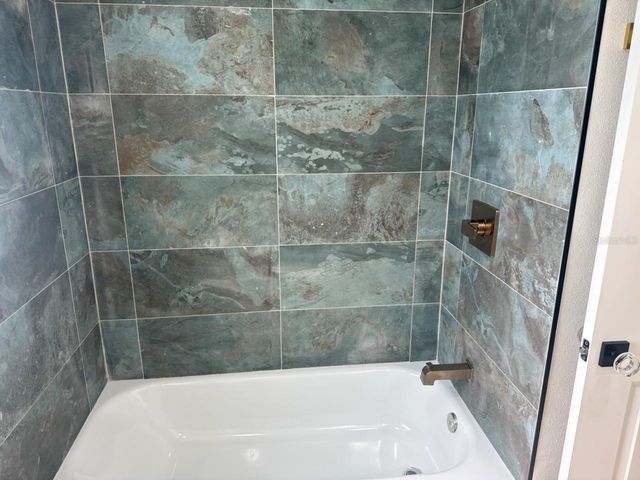 3197 WALNUT STREET NE, St Petersburg, FL 33704