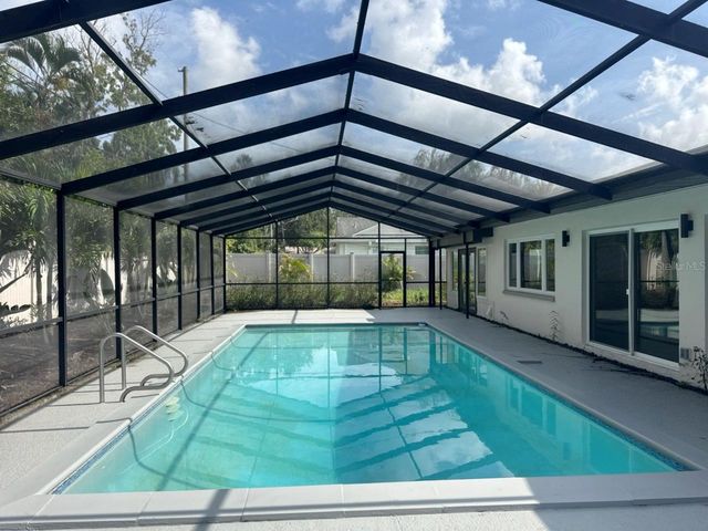3197 WALNUT STREET NE, St Petersburg, FL 33704