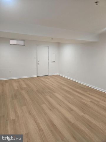 8839 RITCHBORO RD, District Heights, MD 20747