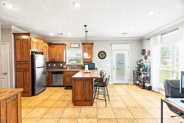 73 Win Meadow Lane, Greenbrier, AR 72058