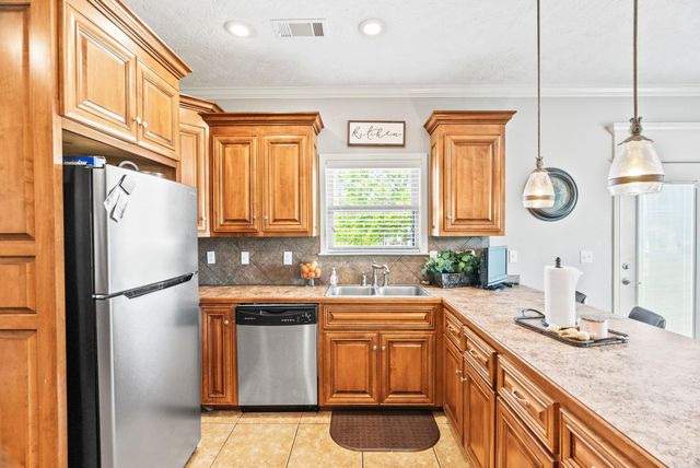 73 Win Meadow Lane, Greenbrier, AR 72058