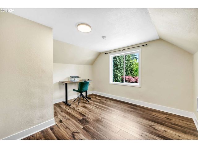125 SELMA St, Oregon City, OR 97045