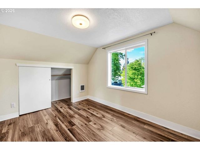 125 SELMA St, Oregon City, OR 97045