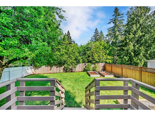 125 SELMA St, Oregon City, OR 97045
