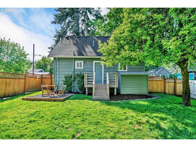 125 SELMA St, Oregon City, OR 97045