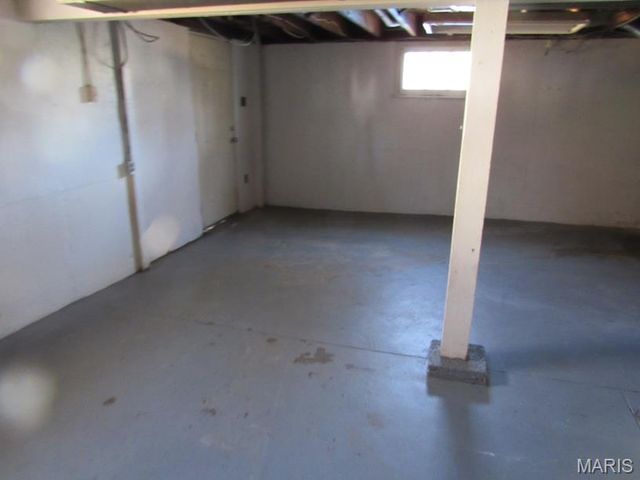 3550 Saint Christopher Lane, St Ann, MO 63074