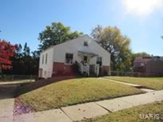 3550 Saint Christopher Lane, St Ann, MO 63074