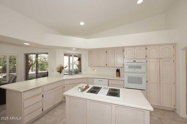 18510 E LEATHER Lane, Rio Verde, AZ 85263