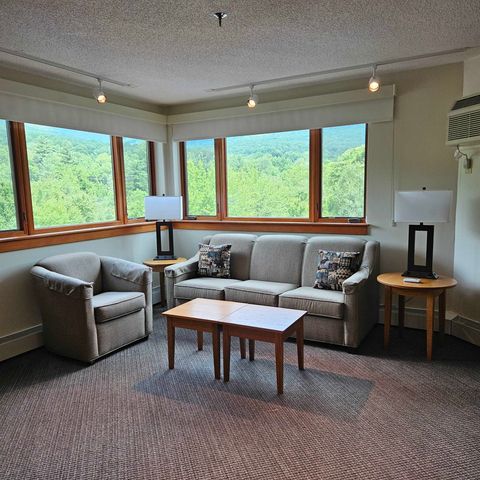 90 Loon Mountain Road # 1021D, Lincoln, NH 03251