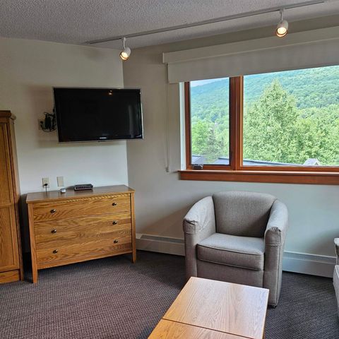 90 Loon Mountain Road # 1021D, Lincoln, NH 03251