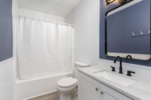 6088 Green Bay Court, Canal Winchester, OH 43110