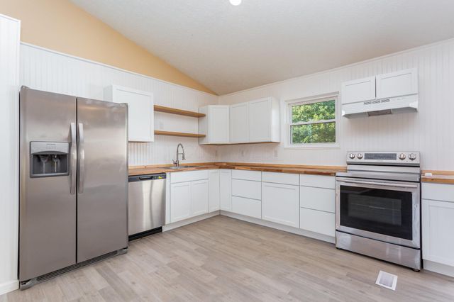 6088 Green Bay Court, Canal Winchester, OH 43110