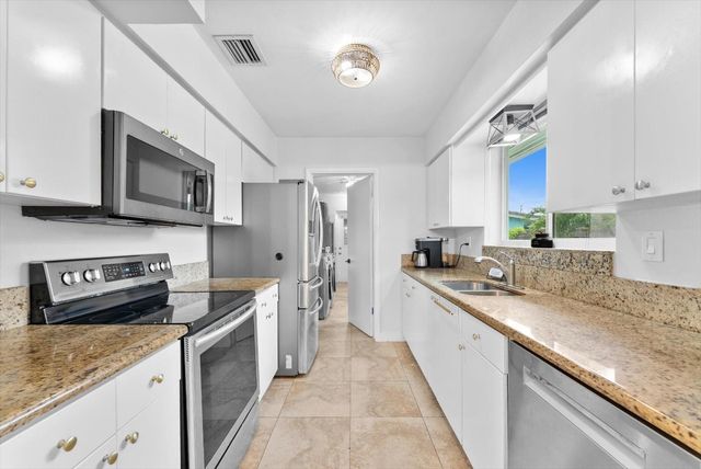 1257 NW 5th Street, Boca Raton, FL 33486