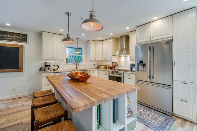 871 LINDENWOOD CIRCLE E, Ormond Beach, FL 32174