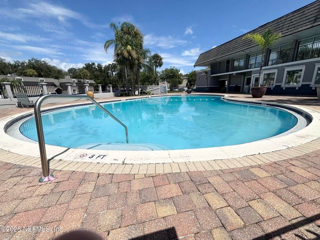 355 MONUMENT Road 23 E1, Jacksonville, FL 32225