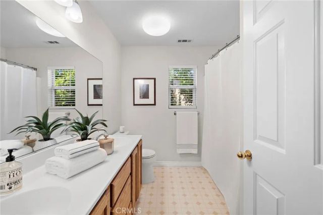 880 Shepard Crest Drive, Corona, CA 92882
