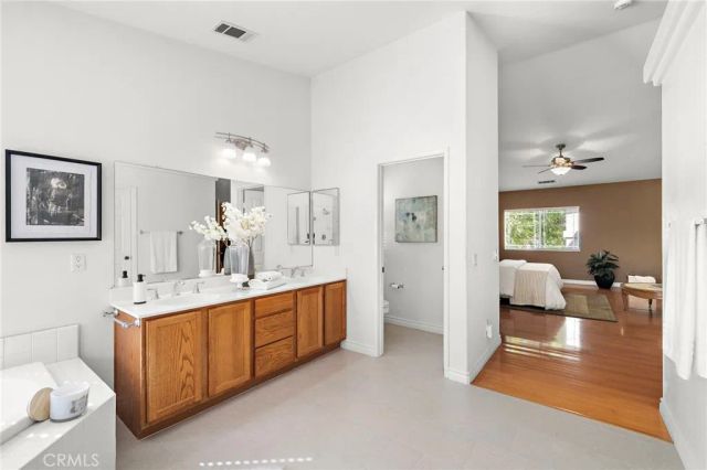 880 Shepard Crest Drive, Corona, CA 92882