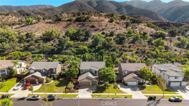 880 Shepard Crest Drive, Corona, CA 92882