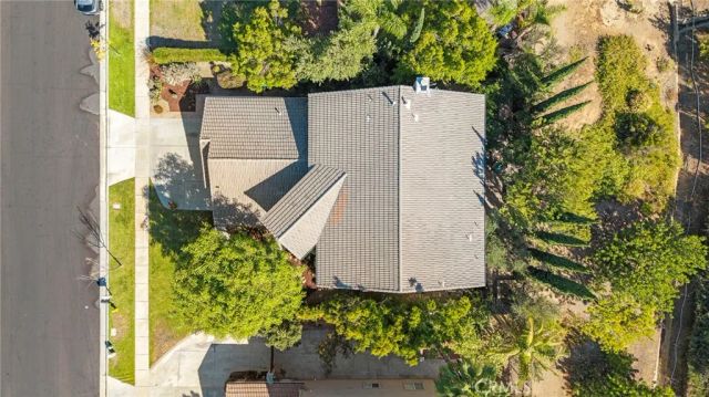 880 Shepard Crest Drive, Corona, CA 92882
