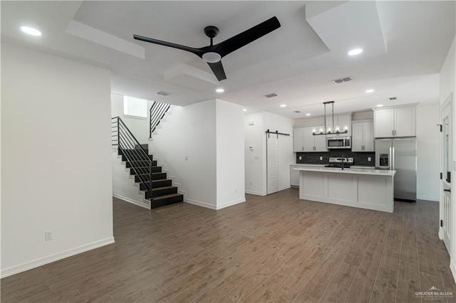 5508 N Crown Point, Pharr, TX 78577