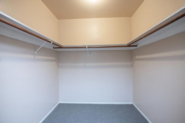 16 E Eden, Fresno, CA 93706