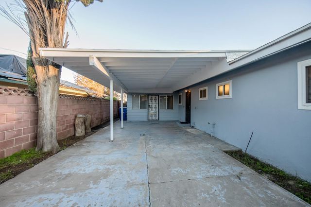 16 E Eden, Fresno, CA 93706