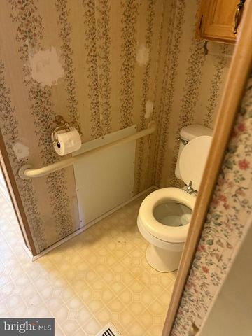 109 AZALEA CIR, Honey Brook, PA 19344