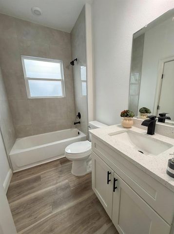 3383 LOVELAND BOULEVARD, Port Charlotte, FL 33980