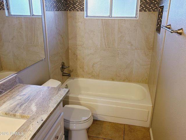 18209 N 45TH Avenue, Glendale, AZ 85308