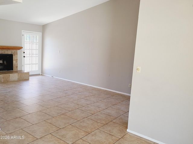 18209 N 45TH Avenue, Glendale, AZ 85308