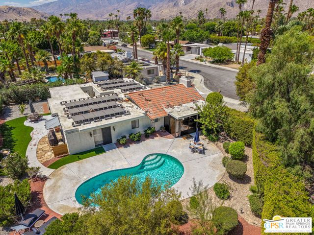 566 N Sunset Way, Palm Springs, CA 92262