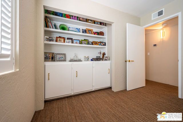 566 N Sunset Way, Palm Springs, CA 92262