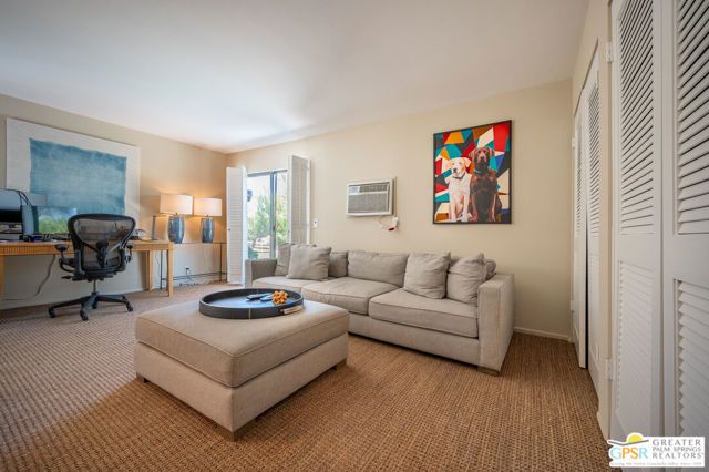 566 N Sunset Way, Palm Springs, CA 92262