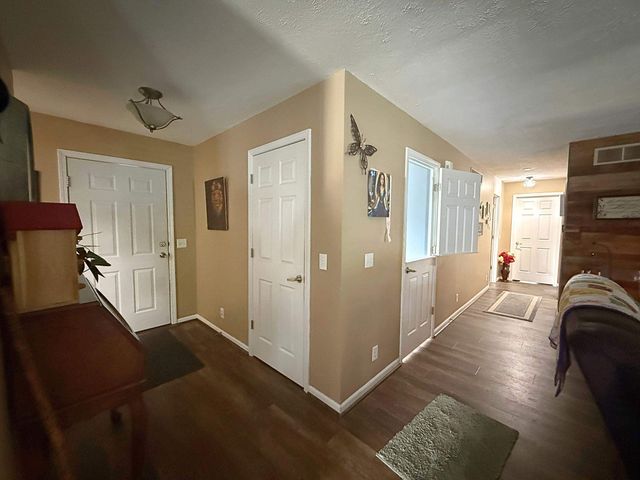 2091 Carrier Drive, Mount Morris, MI 48458