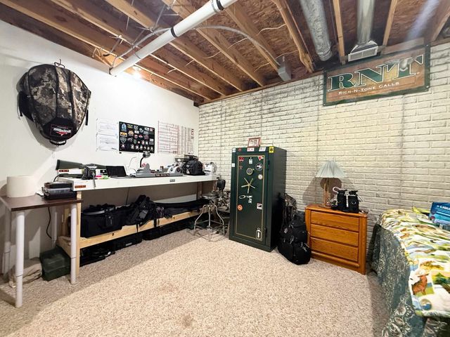2091 Carrier Drive, Mount Morris, MI 48458
