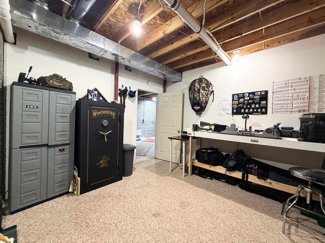 2091 Carrier Drive, Mount Morris, MI 48458