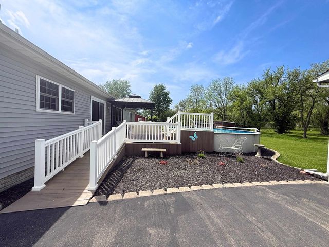 2091 Carrier Drive, Mount Morris, MI 48458