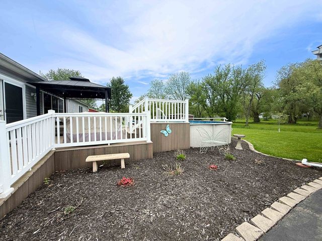 2091 Carrier Drive, Mount Morris, MI 48458