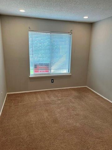 3252 Windchase Boulevard 515, Houston, TX 77082