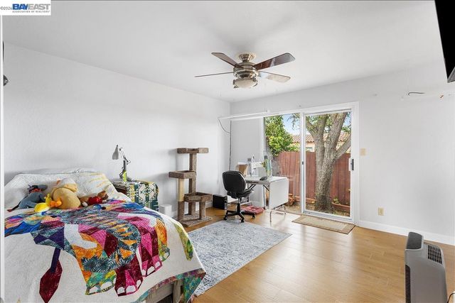 24805 Canyon View Ct, Hayward, CA 94541