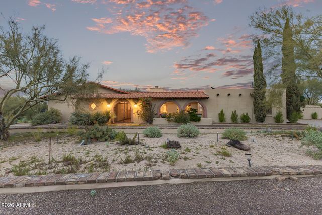 5022 E CALLE DE LOS FLORES --, Cave Creek, AZ 85331