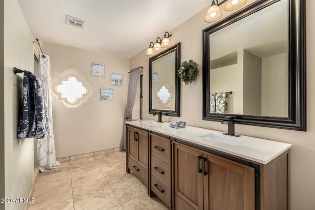 5022 E CALLE DE LOS FLORES --, Cave Creek, AZ 85331